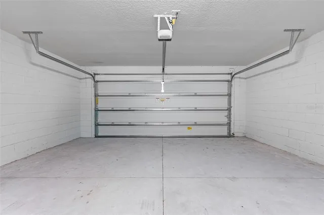 $2,300 | 1557 Venice Lane, Davenport, FL 33896