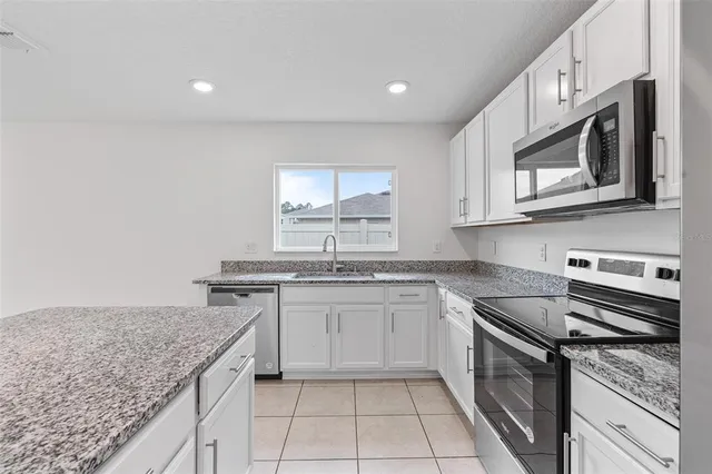 $2,300 | 1557 Venice Lane, Davenport, FL 33896