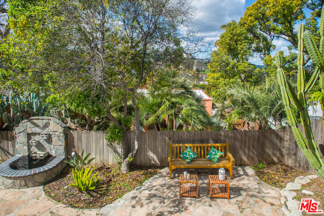 4541 Round Top Drive Los Angeles, CA 90065 - Photo 26 of 40 a outdoor view with a seating space