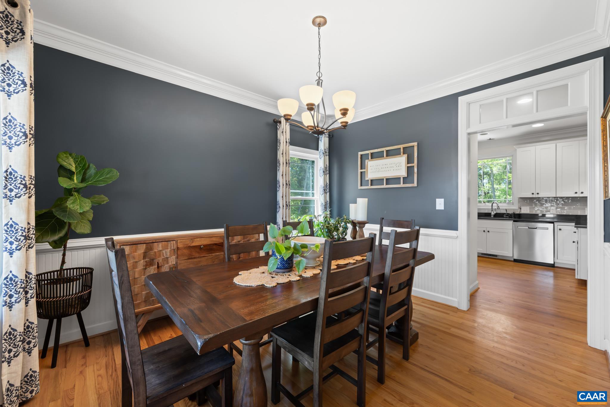 490 Two Rivers Drive Troy, VA 22974 - Photo 10 of 59 Elegant Dining
