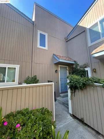 $449,000 | 3901 Clayton Road, Unit 57, Concord, CA 94521