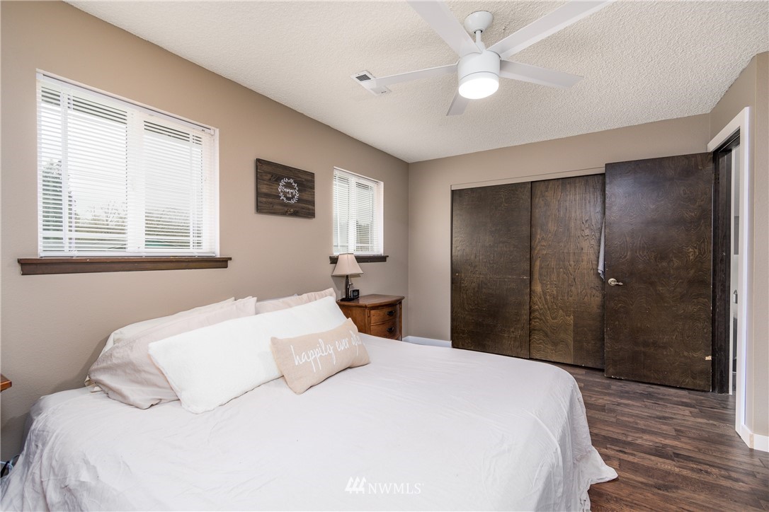 207 Chapman Road Castle Rock, WA 98611 - Photo 12 of 30 Gallery Image 12
