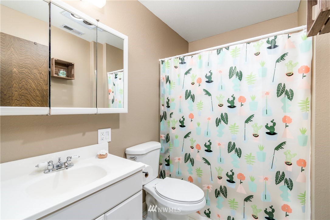 207 Chapman Road Castle Rock, WA 98611 - Photo 13 of 30 Gallery Image 13