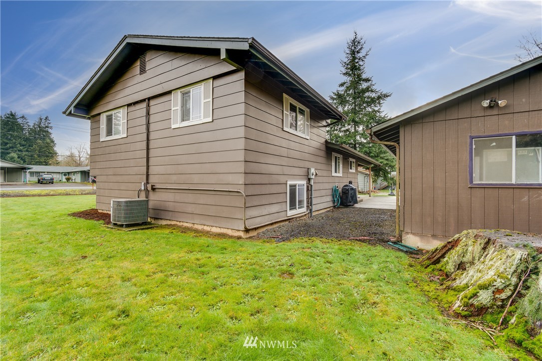 207 Chapman Road Castle Rock, WA 98611 - Photo 26 of 30 Gallery Image 26