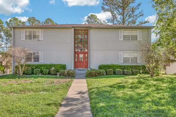 $190,000 | 2715 Northwest 104th Court, Unit 4, Gainesville, FL 32606