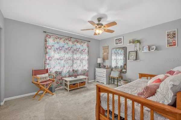 $190,000 | 2715 Northwest 104th Court, Unit 4, Gainesville, FL 32606