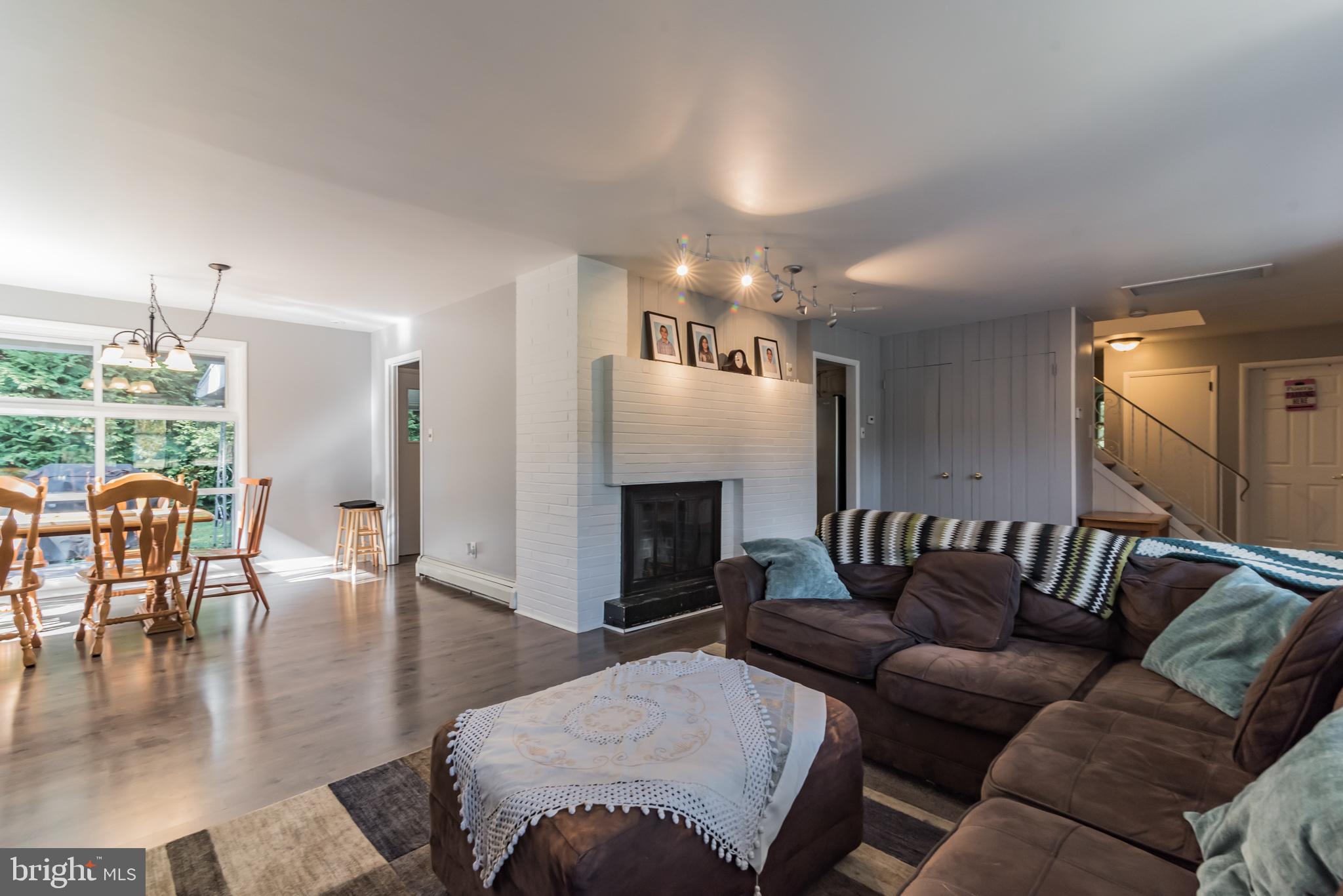 1120 Boxwood Road Jenkintown, PA 19046 - Photo 6 of 30 Living Room