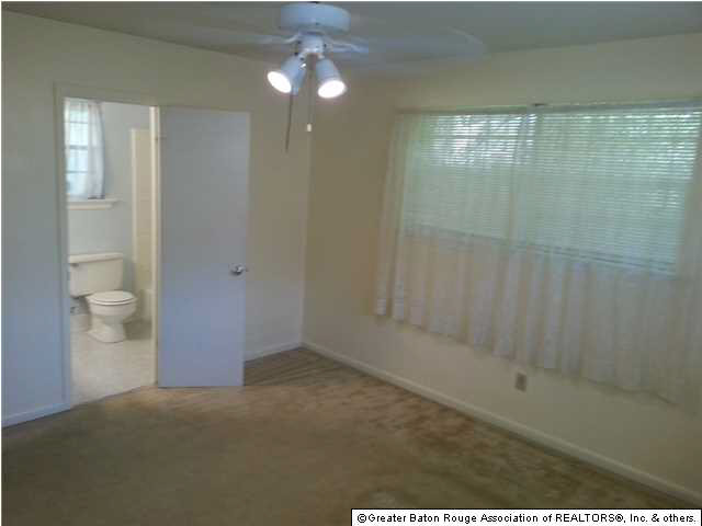 12541 Lockhaven Avenue Baton Rouge, LA 70815 - Photo 9 of 13 Gallery Image 9