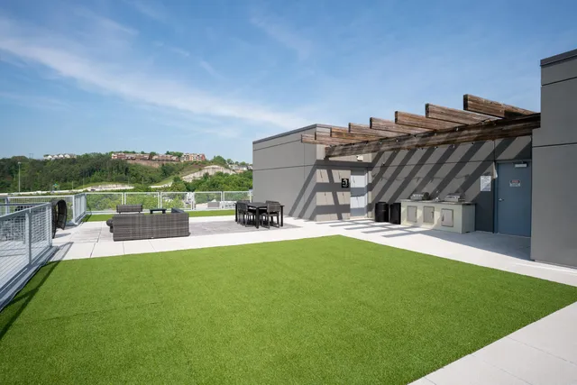 $479,000 | 411 Fairpoint Street, Unit 208, Chattanooga, TN 37405