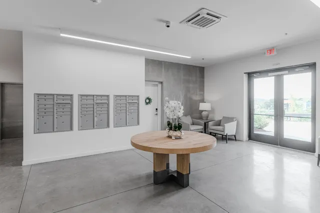 $479,000 | 411 Fairpoint Street, Unit 208, Chattanooga, TN 37405