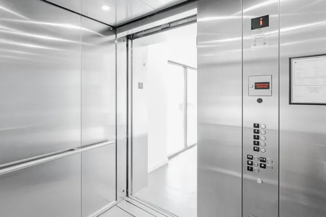 $479,000 | 411 Fairpoint Street, Unit 208, Chattanooga, TN 37405