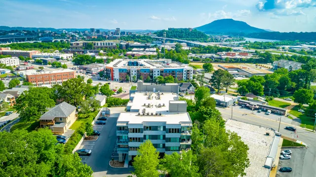 $479,000 | 411 Fairpoint Street, Unit 208, Chattanooga, TN 37405