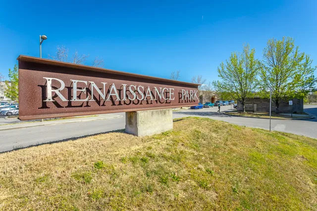 $479,000 | 411 Fairpoint Street, Unit 208, Chattanooga, TN 37405