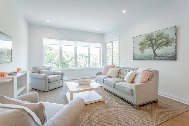 $479,000 | 411 Fairpoint Street, Unit 208, Chattanooga, TN 37405