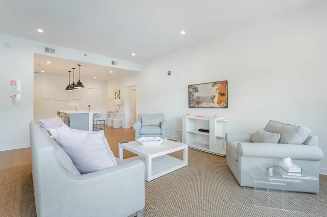 $479,000 | 411 Fairpoint Street, Unit 208, Chattanooga, TN 37405