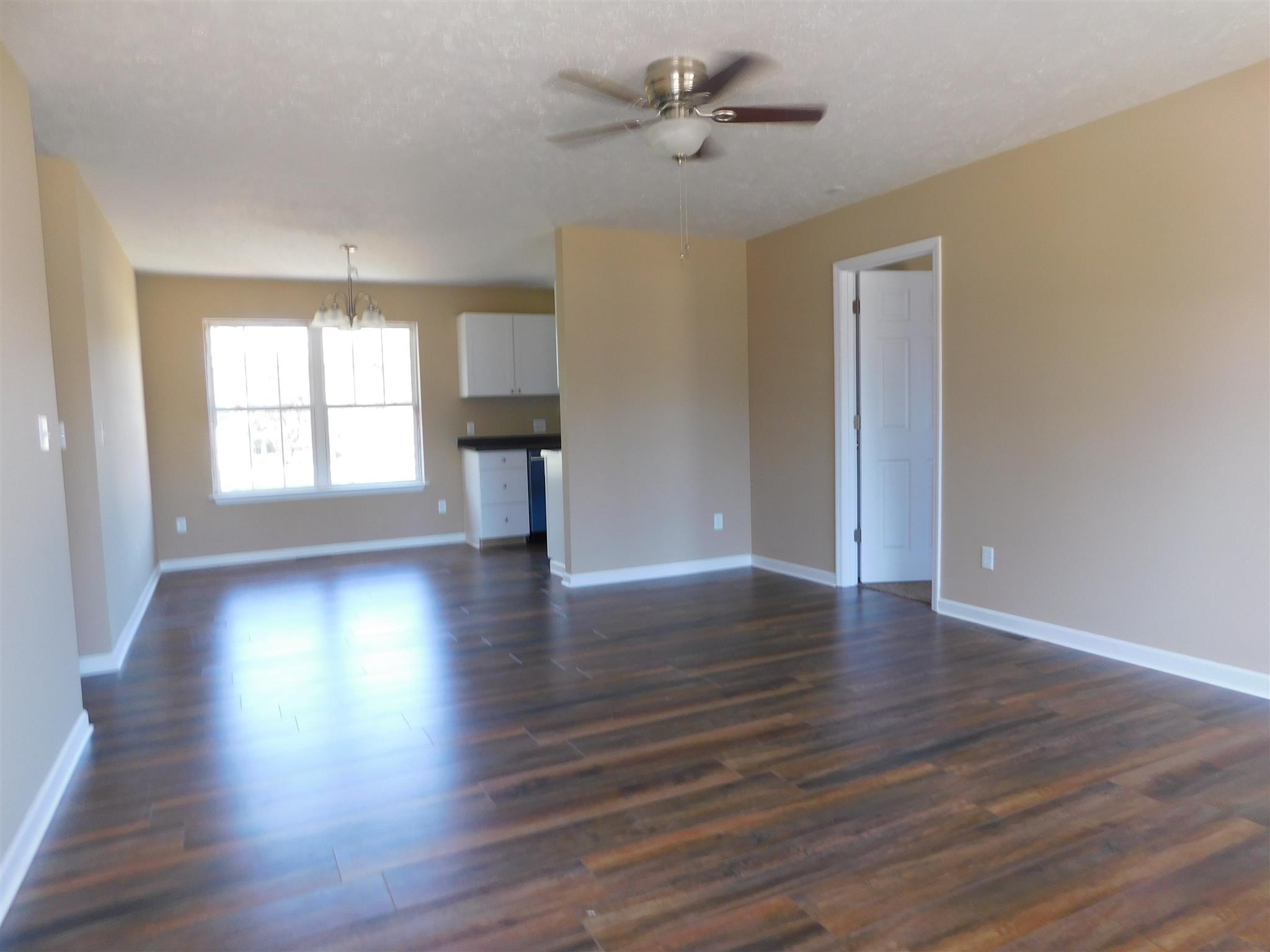 125 Rodeo Drive Columbia, TN 38401 - Photo 3 of 13 Another view of large LR & Dining Area.
