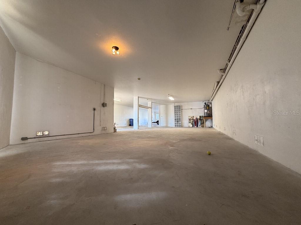 808 Symphony Isles Boulevard Apollo Beach, FL 33572 - Photo 12 of 50 a view of empty room