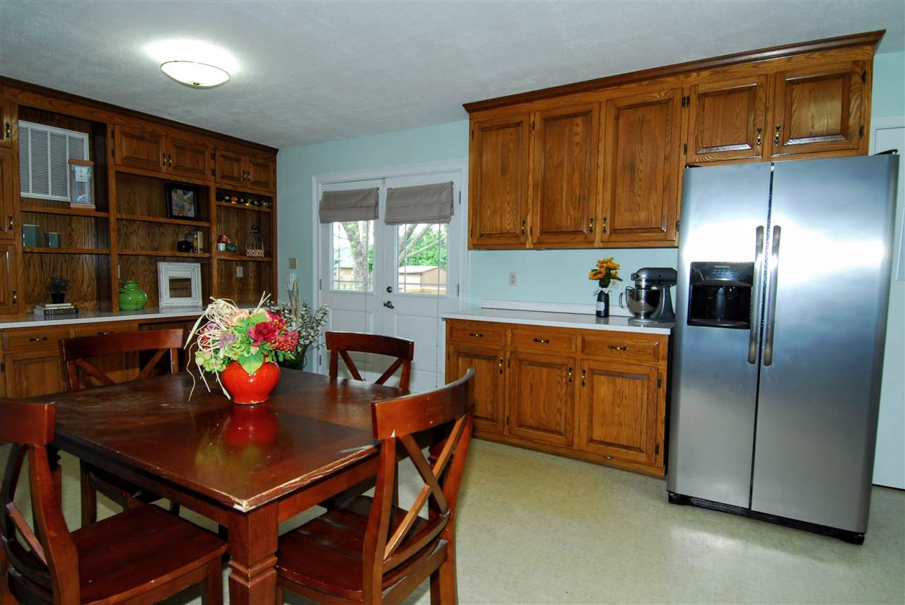 2913 Wicklow Place Raleigh, NC 27604 - Photo 10 of 21 Photo 10