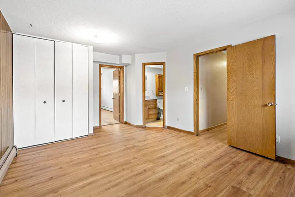 $265,000 | 5410 3 Points Boulevard, Unit 411, Mound, MN 55364