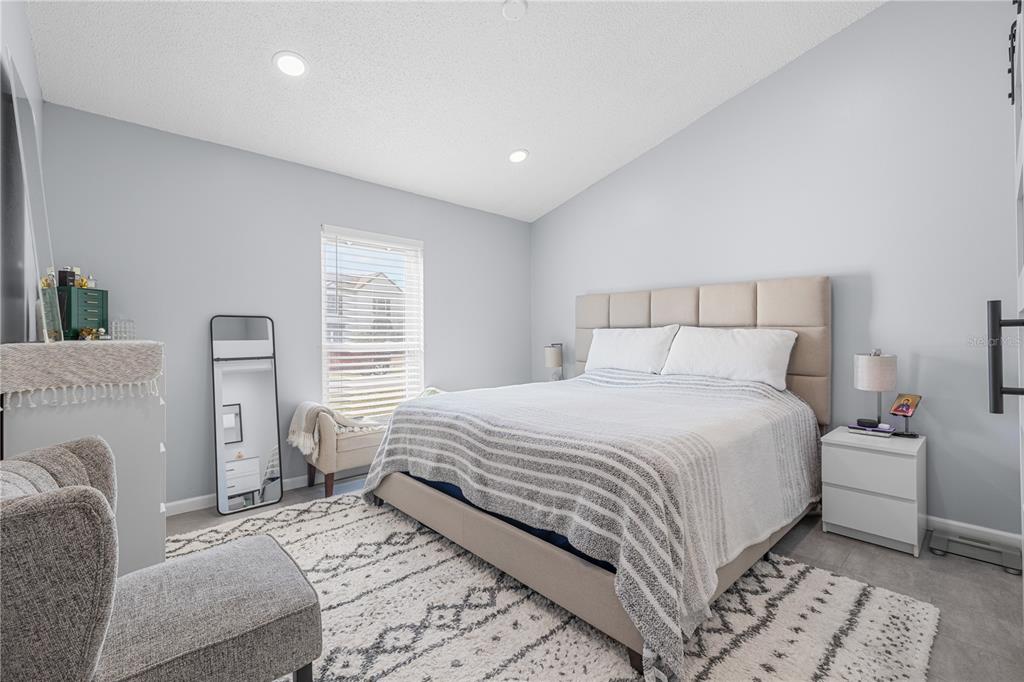 12181 74th Street Largo, FL 33773 - Photo 19 of 41