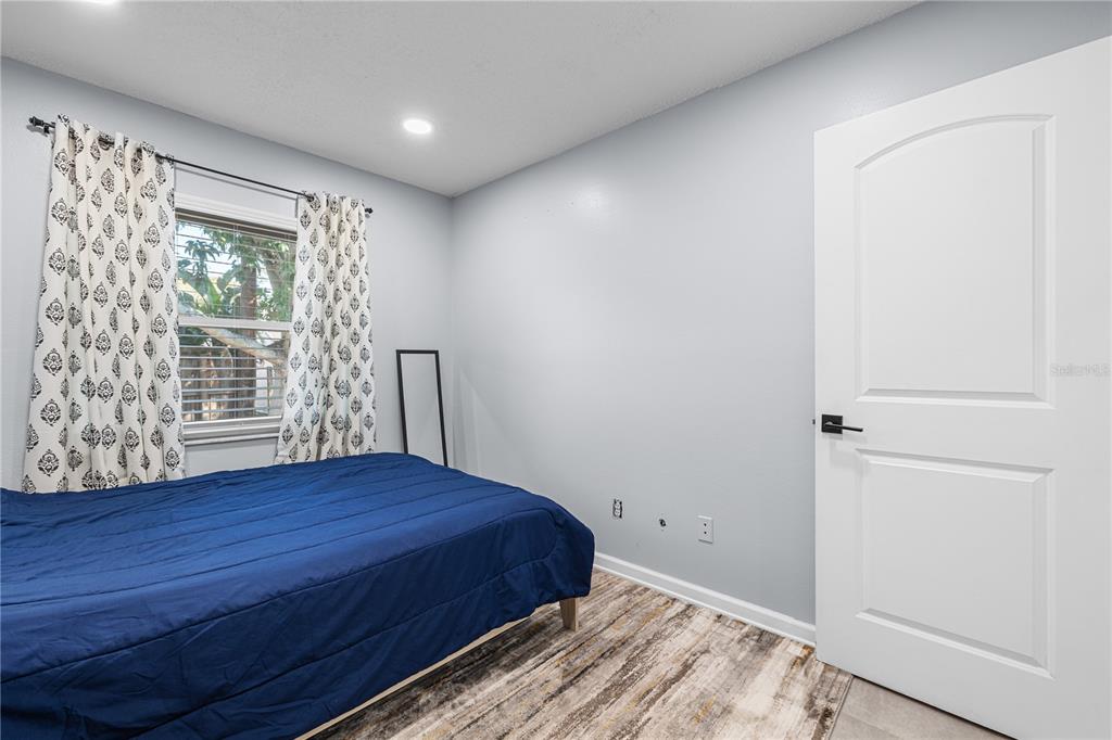 12181 74th Street Largo, FL 33773 - Photo 26 of 41