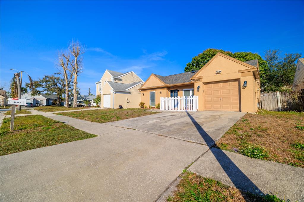 12181 74th Street Largo, FL 33773 - Photo 37 of 41