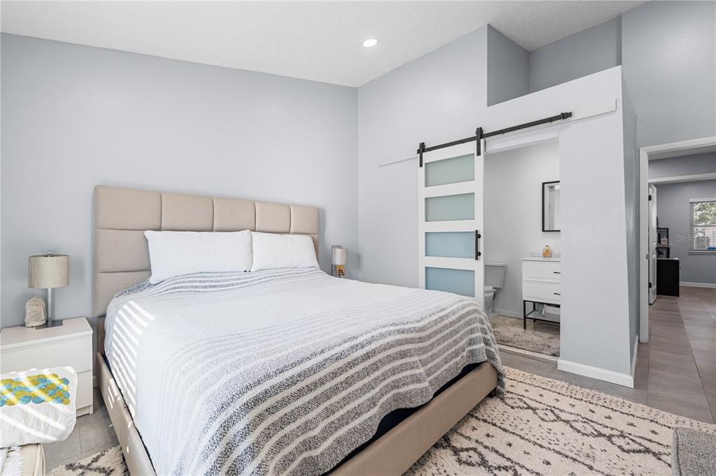 12181 74th Street Largo, FL 33773 - Photo 4 of 41