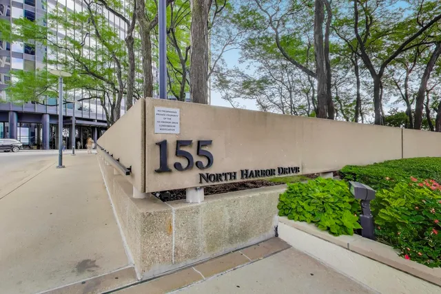 $1,500,000 | 155 North Harbor Drive, Unit 330133023314, Chicago, IL 60601
