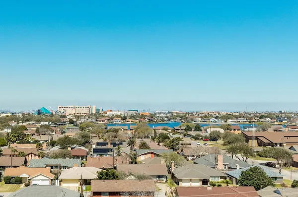 $330,000 | 7700 Seawall Boulevard, Unit 611, Galveston, TX 77551