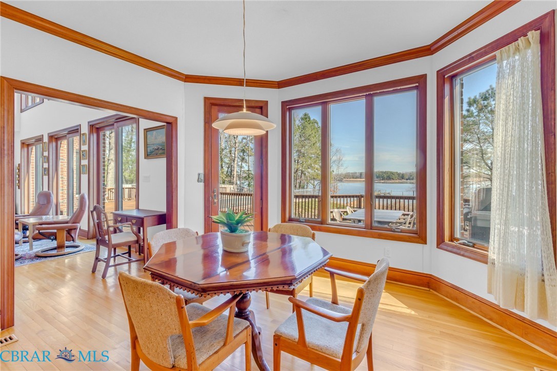 841 Oak Hill Road Lancaster, VA 22503 - Photo 15 of 50 Access to waterfront deck
