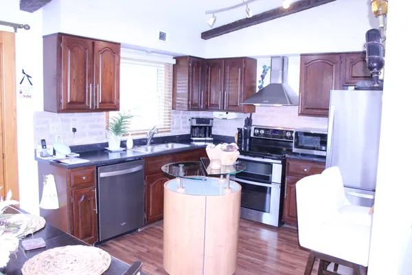 $279,900 | 1206 19th Street North, Moorhead, MN 56560