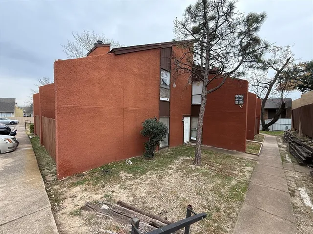 $1,000 | 7152 Fair Oaks Avenue, Unit 2193, Dallas, TX 75231