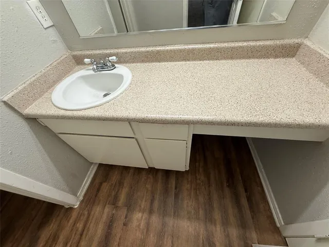 $1,000 | 7152 Fair Oaks Avenue, Unit 2193, Dallas, TX 75231