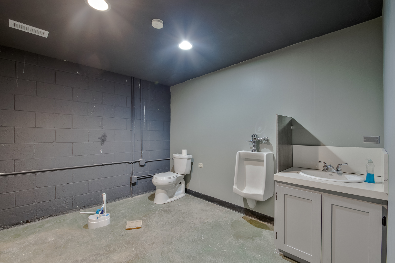 7409 West Irving Park Road Chicago, IL 60634 - Photo 20 of 29