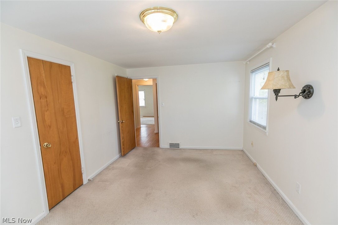 4487 Greenwold Road South Euclid, OH 44121 - Photo 20 of 30