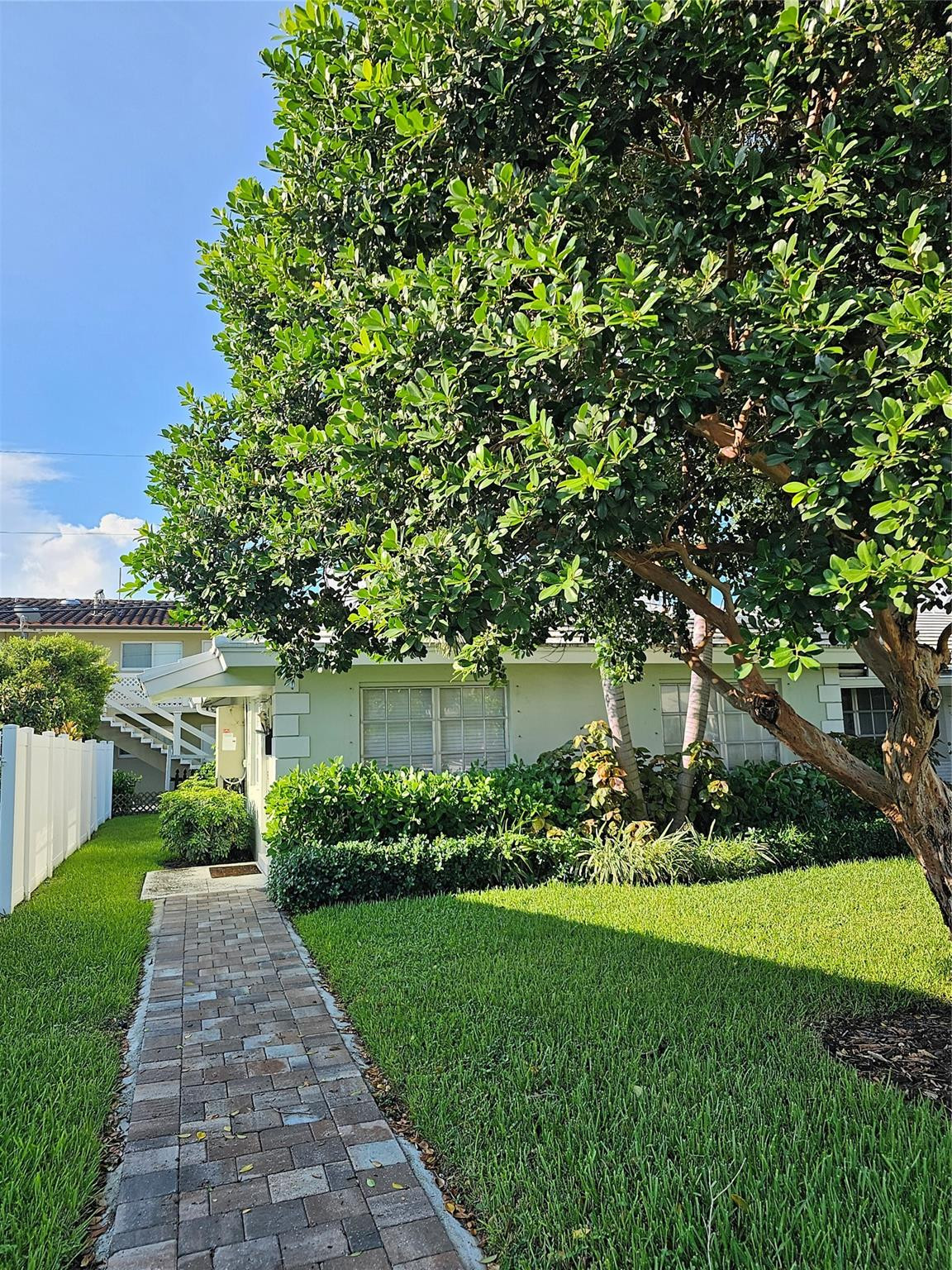 2120 Northeast 41st Street, Unit D Lighthouse Point, FL 33064 - Photo 15 of 22 Photo 20