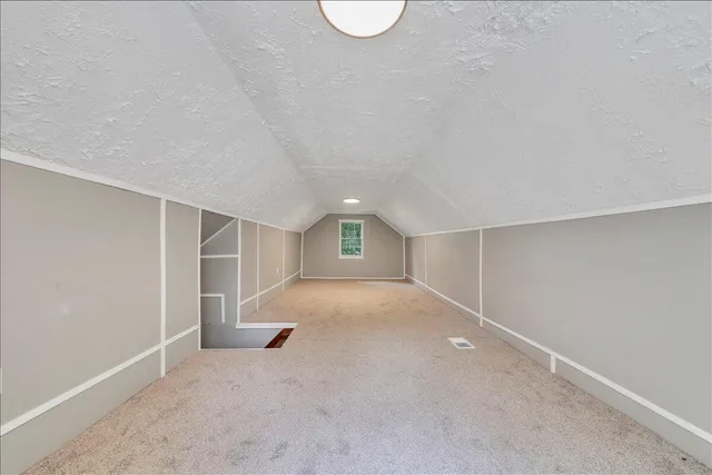 $1,350 | 817 Hanover Avenue Northwest, Roanoke, VA 24016