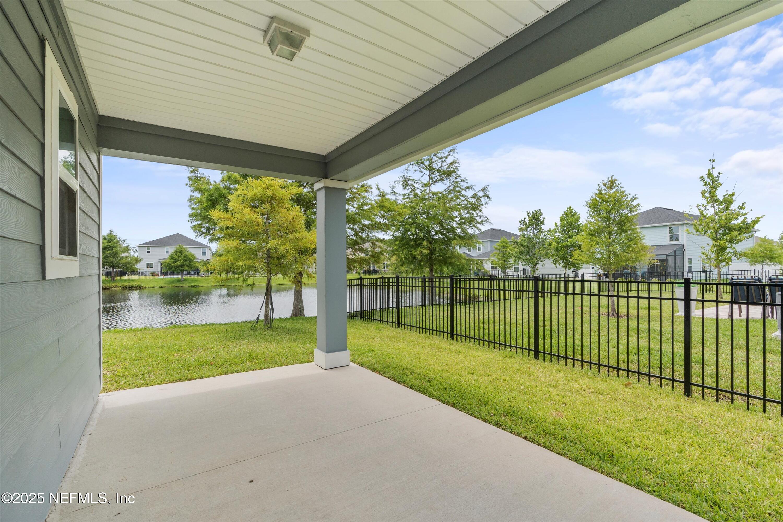 167 Fallen Oak Trail St. Augustine, FL 32095 - Photo 17 of 33 17-Patio