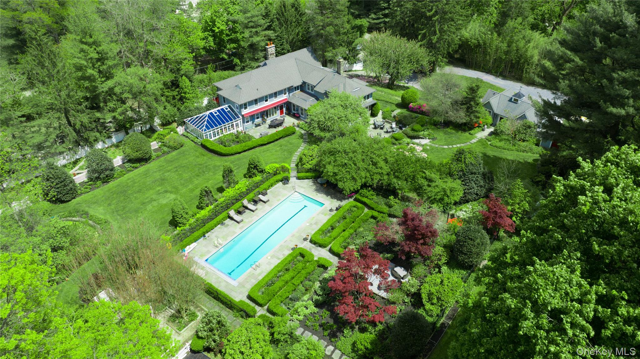 4 Horse Hollow Road Locust Valley, NY 11560 - Photo 2 of 48 a view of a back yard