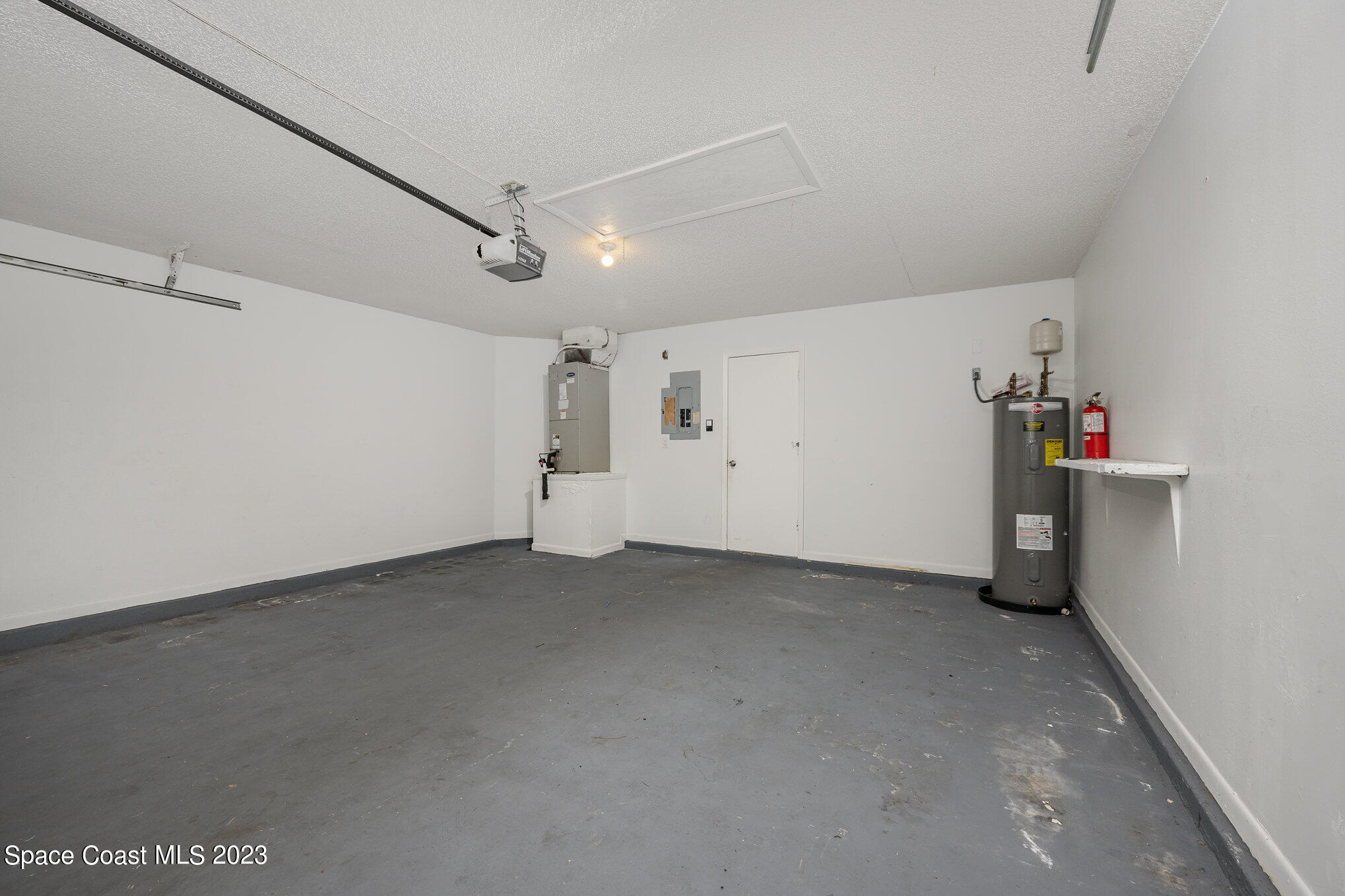 1061 Spring Street Northwest Palm Bay, FL 32907 - Photo 21 of 23
