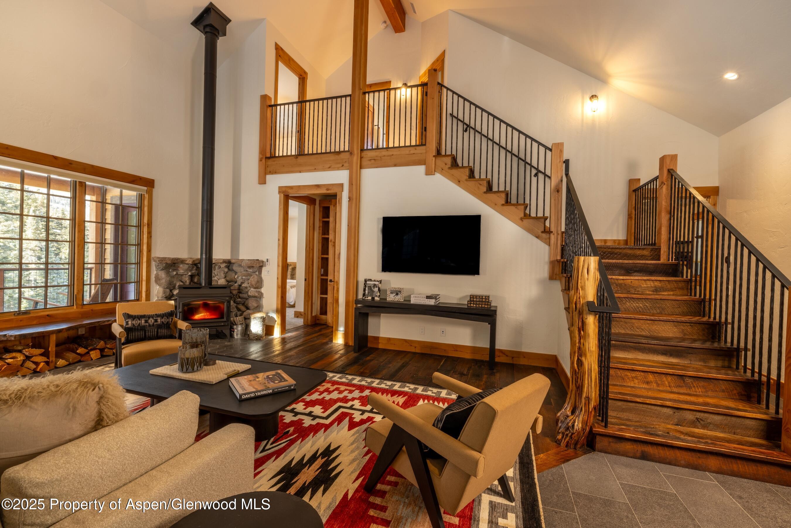 4901 Cimarron Mountain Road Montrose, CO 81403 - Photo 11 of 40 Great Room