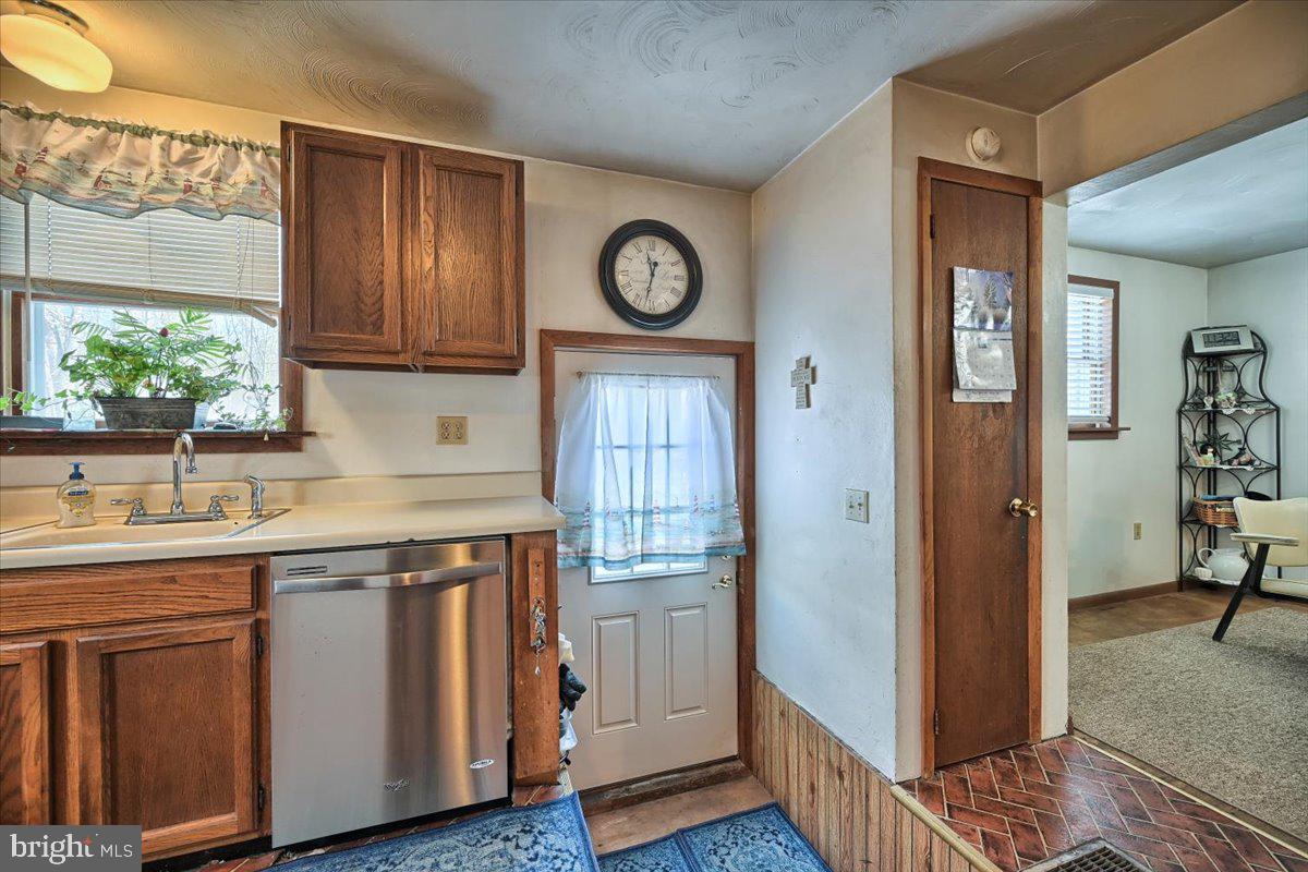 125 Conley Road Lewisberry, PA 17339 - Photo 4 of 31