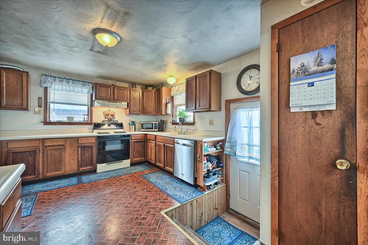 125 Conley Road Lewisberry, PA 17339 - Photo 5 of 31