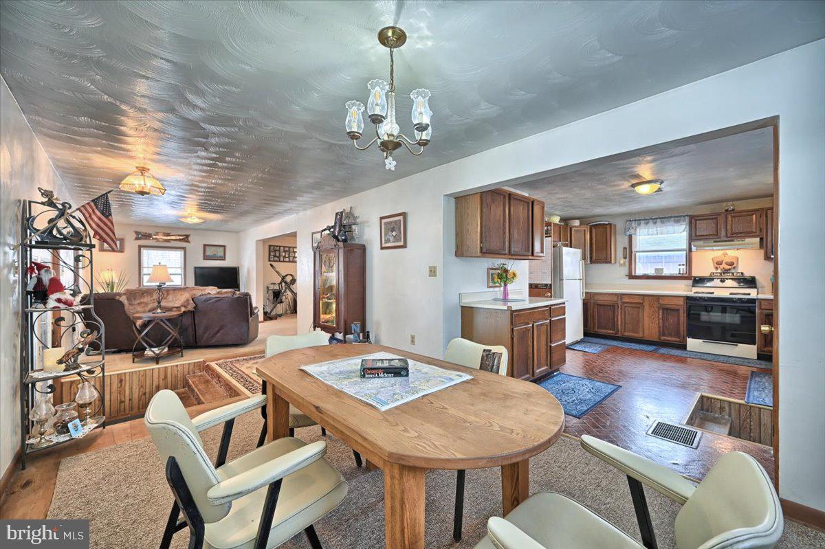 125 Conley Road Lewisberry, PA 17339 - Photo 9 of 31