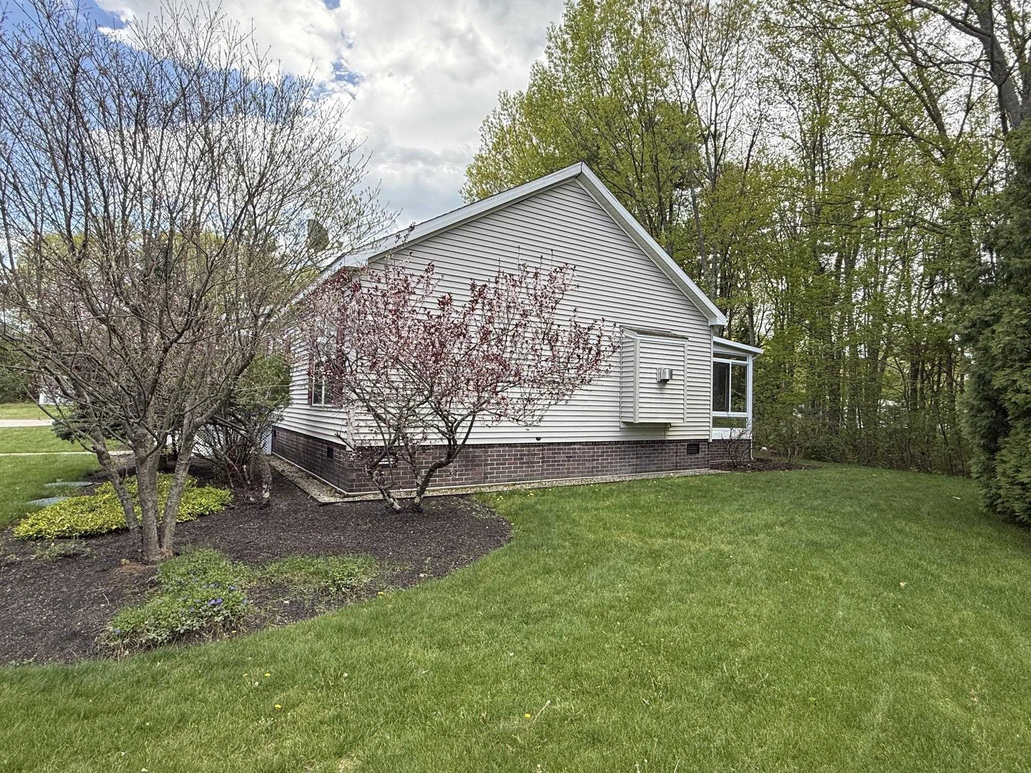 65 Sagebrush Drive Rochester, NH 03867 - Photo 25 of 33