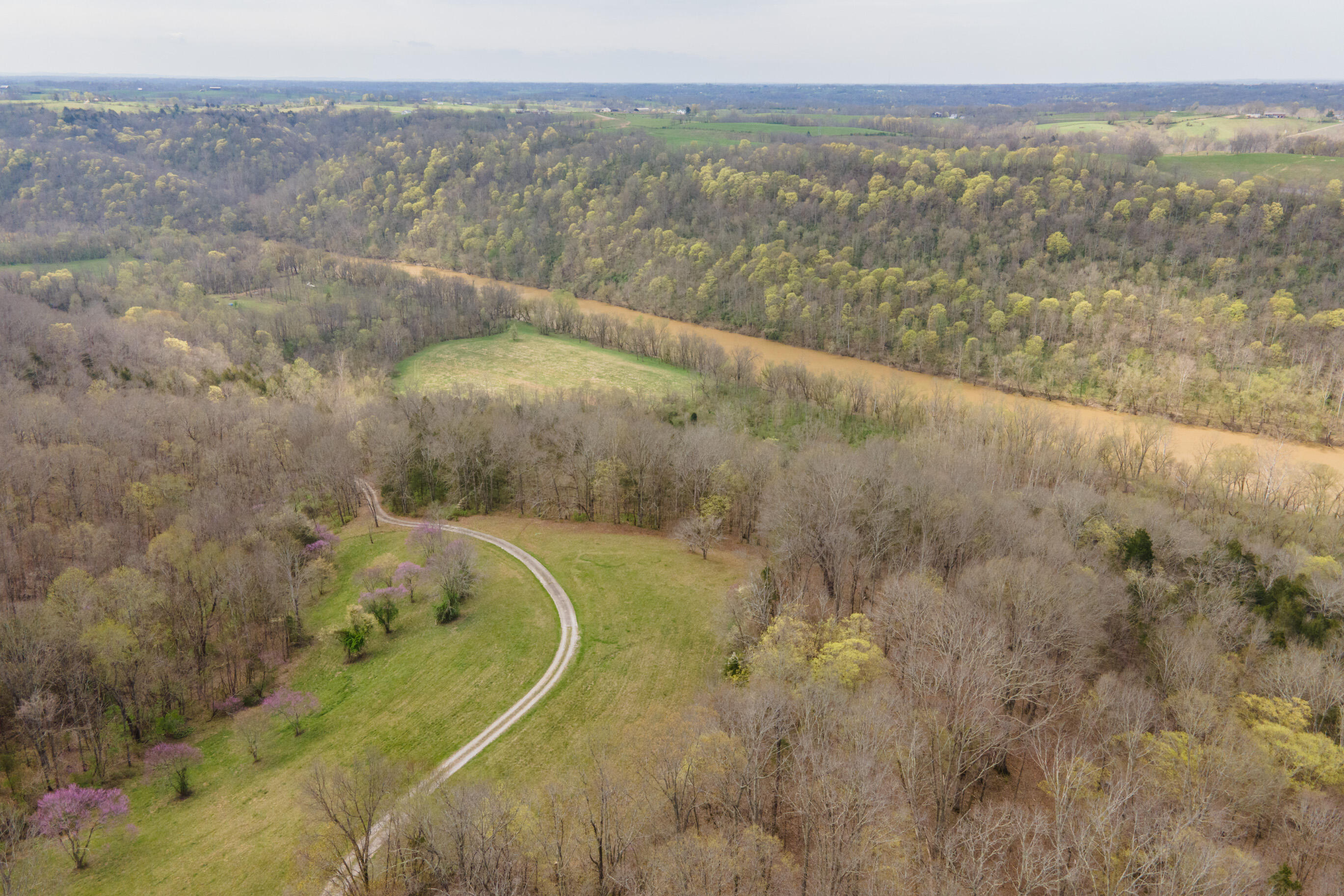 5000 Dry Branch Road Lexington, KY 40515 - Photo 12 of 39 20230405-5000-Dry-Branch-Rd-drone-TEMedi