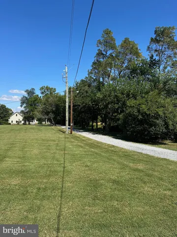 a view of an outdoor space and yard