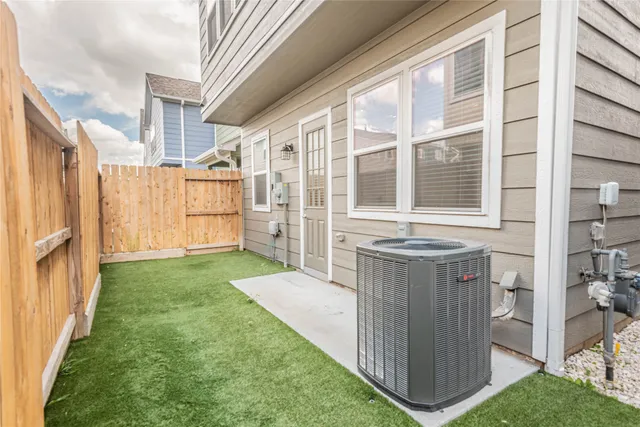 a view of an entryway of house