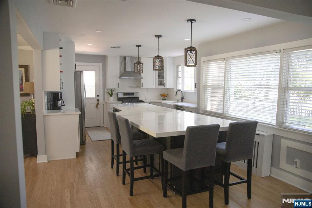 22 Warren Road Fair Lawn, NJ 07410 - Photo 9 of 45