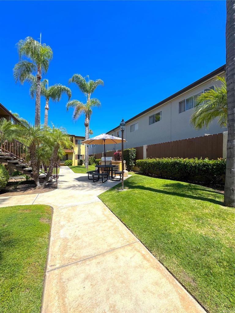 472 Graves Avenue, Unit 12 El Cajon, CA 92020 - Photo 10 of 10 a view of a patio with a table and chairs